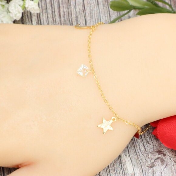 "Trendy Handmade Bracelet – A Stylish Gift for Women & Girls, MAR092079 - Picture 8 of 10